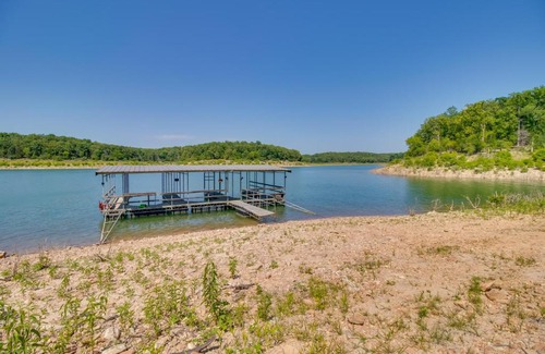 Oakland House | Oakland Oasis Serene Retreat in the Ozarks