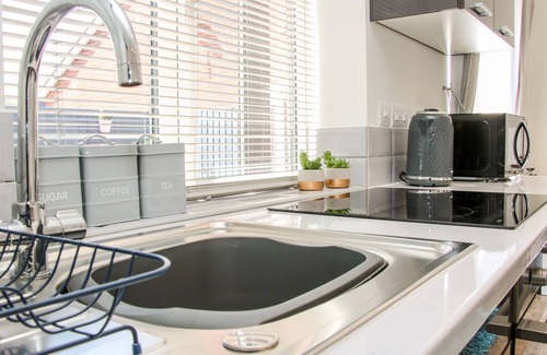 Four Crosses Cottage | Oakleigh
