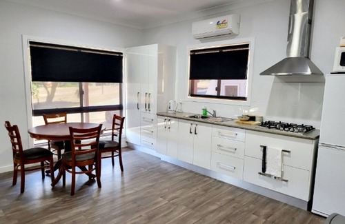 Port Lincoln Cottage | Oakmaine Cottage