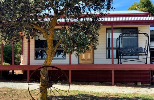 Port Lincoln Cottage | Oakmaine Cottage