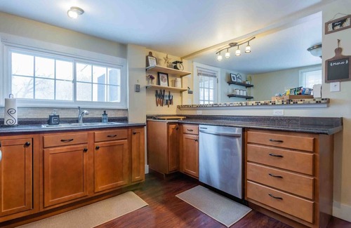Hartwick House | *Oaks Creek Manor*ON the Creek*Sleep7*4.6Miles-HOF