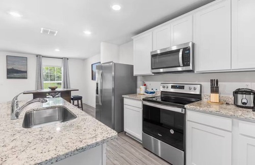 Ocala House | Oaks Retreat near Florida Horse Park Ocala — Fenced Yard, 3BR/2BA