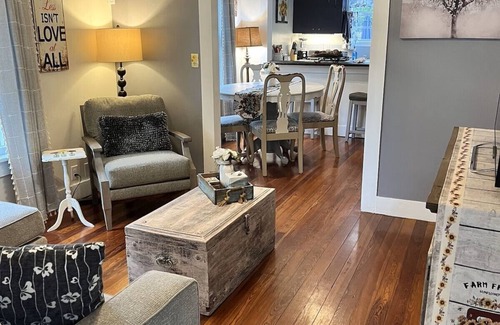 Mount Dora Cottage | Oaktree Cottage in Mount Dora Historic District