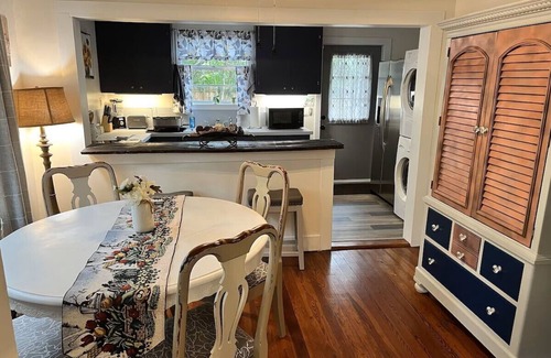 Mount Dora Cottage | Oaktree Cottage in Mount Dora Historic District