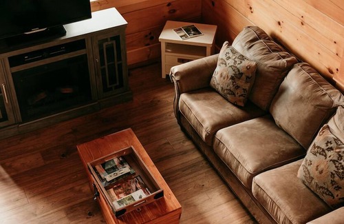 Greenville House | Oakview at Grandview Cottages