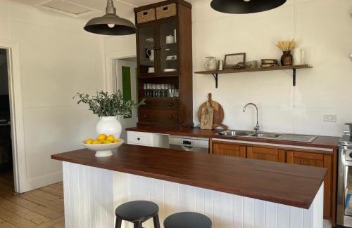 Maffra House | Oakview Country House Maffra