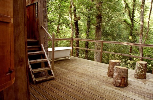 Gueyze House | Oakwood Hideaway Stay
