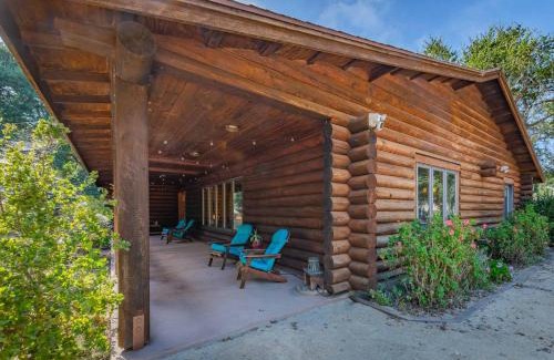 Nipomo House | Oakwood Lodge