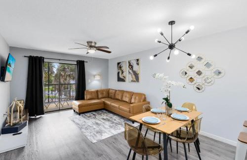 Titusville Apartment | Oasis 316 - Palm Paradise