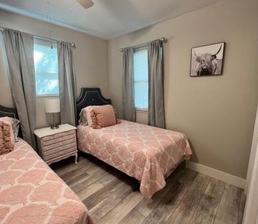 Fellowship House | Oasis acres