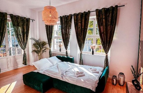 Loschwitz Apartment | Oasis Appart - Wohnen im Königspark - Elbhang Dresden - große Terrasse - Netflix - TG