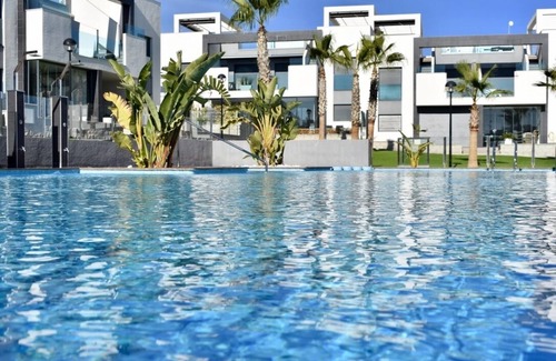 Los Altos Apartment | Oasis Beach IX, Luxurious south-oriented penthouse in new urbanization.
