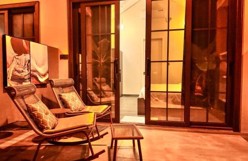 Noonu Atoll Bed & Breakfast | Oasis Breez - King Bedroom