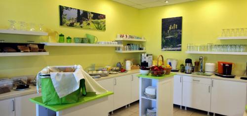 Chiliadou Apartment | Oasis by the Sea