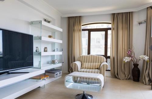 Lozenets Apartment | Oasis club apartments