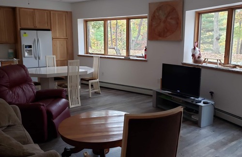 Monroe Township House | Oasis in central NJ