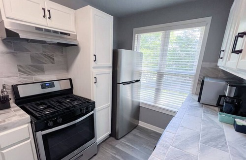 Hot Springs Apartment | Oasis in Historic Hot Springs - Serenity Springs