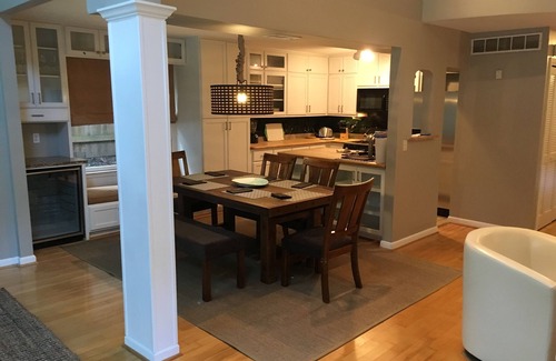 Morningside-Lenox Park House | Oasis in the City. Morningside/VaHi. Great in town location.