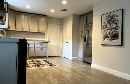 Houston House | Oasis in the city !n