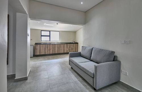Tlokweng Hotel | Oasis Motel