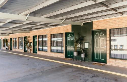 Blackall Hotel | Oasis Motor Inn Blackall