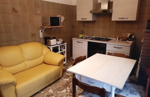 Marotta Apartment | oasis of relaxation not far from the sea, parking in the internal courtyard.