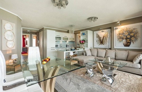 Neoi Epivates Apartment | Oasis of the seas