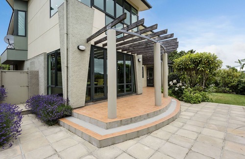 Musselburgh House | Oasis on Belmont Lane