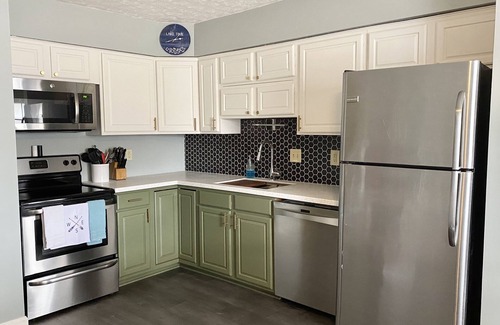 East Fultonham House | Oasis on Empire near Buckeye Lake!