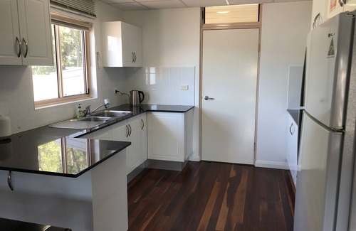 Brooklyn Apartment | Oasis on the Hawkesbury - Water Views