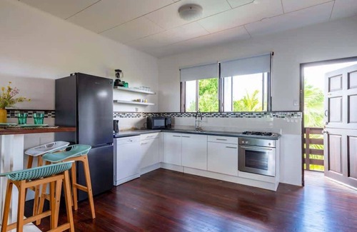Sunset Heights Villa | Oasis on the Hill - Sunset Heights