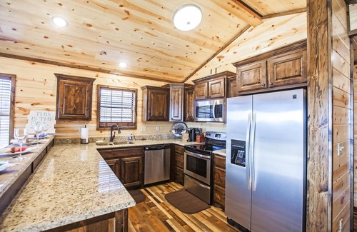 Octavia Cabin | OASIS One of a kind refuge from the chaos of your busy life
