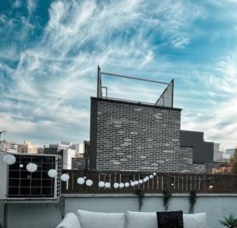 Yeonnam-dong Apartment | Oasis Stay Hongdae