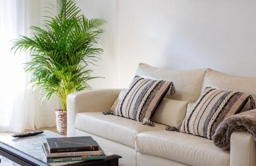 La Torreta Apartment | Oasis Urbano Elche - Terraza y Vistas al Palmeral junto al Centro