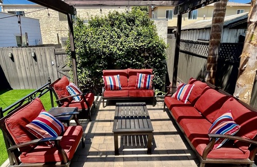 Ocean Beach House | OB Cottage: 5 Blocks to Beach, Fenced Yard, Dog Friendly, Air Conditioning!