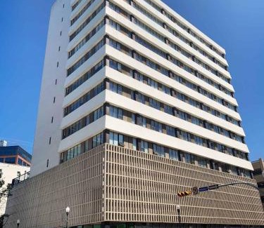 Regina Apartment | Obasa Suites @ The Hamilton