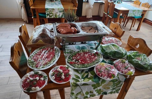 Czlopa Hotel | Oberża KNIEJÓWKA