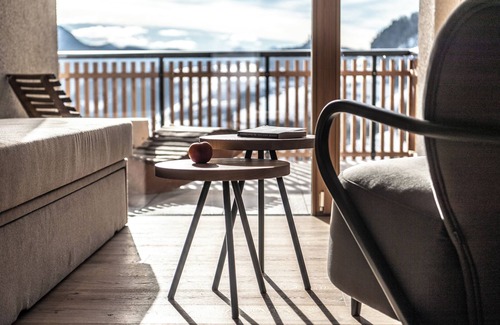 Barbiano Apartment | Oberfallerhof 'Apartment Oi' with Mountain View, Garden & Wi-Fi