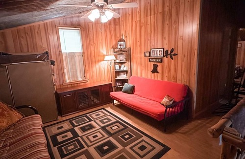 Cason Cabin | Oberthier Fish Camp on the Lake o the Pines.