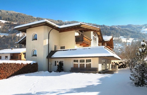 Distelberg Apartment | Obetzhofer by Interhome
