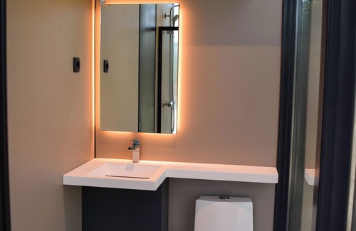 Karuc Cabin | Oblun Eco Resort - Mirror Cabin