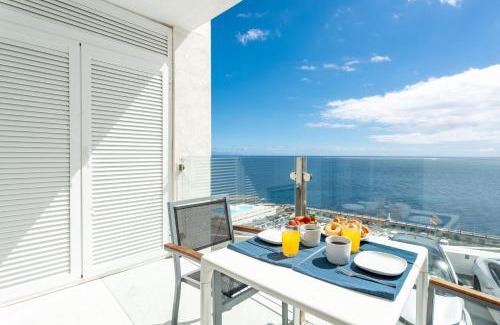 Radazul Apartment | OBSIDIAN Ocean Blue Radazul