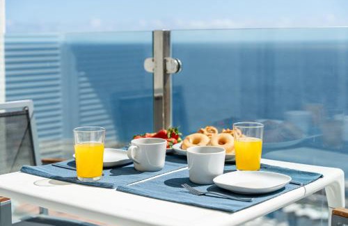 Radazul Apartment | OBSIDIAN Ocean Blue Radazul