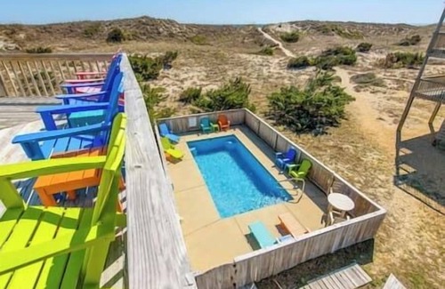 Waves House | OBX Pool Beachfront Hot Tub 5Bed Volleyball Arcade