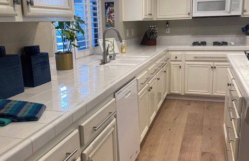Placentia House | OC Retreat Near Disneyland. nEntire home, spacious 4-bedrooms / 3 baths