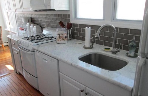 North End Apartment | OC814 St. James Place-2nd-Floor