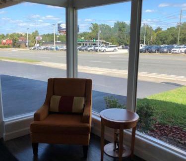 Ocala Hotel | Ocala Cove Motel