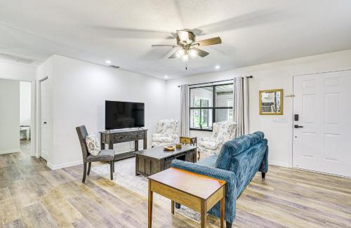 Fellowship House | Ocala Home with Fenced Yard Near WEC Dogs Welcome!