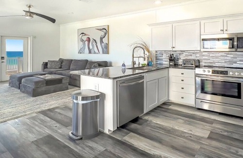 Chivas Bluff Apartment | Ocean Air Upper East Private Beach unit on 30A (BEACHFRONT)