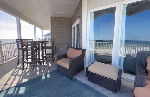 Chivas Bluff Apartment | Ocean Air Upper East Private Beach unit on 30A (BEACHFRONT)